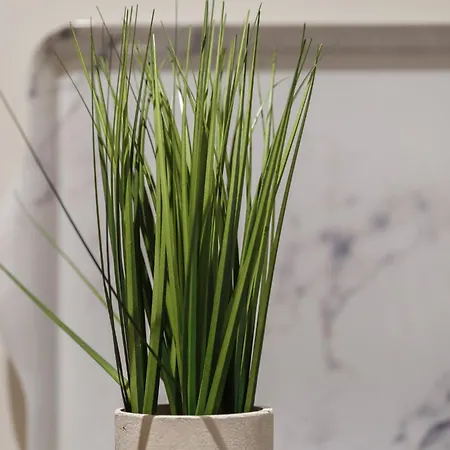 Apartman Beautiful 2 Bed With Balcony *