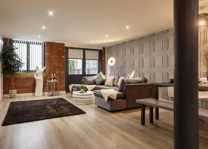 Beautiful 2 Bed With Balcony Bradford (West Yorkshire)